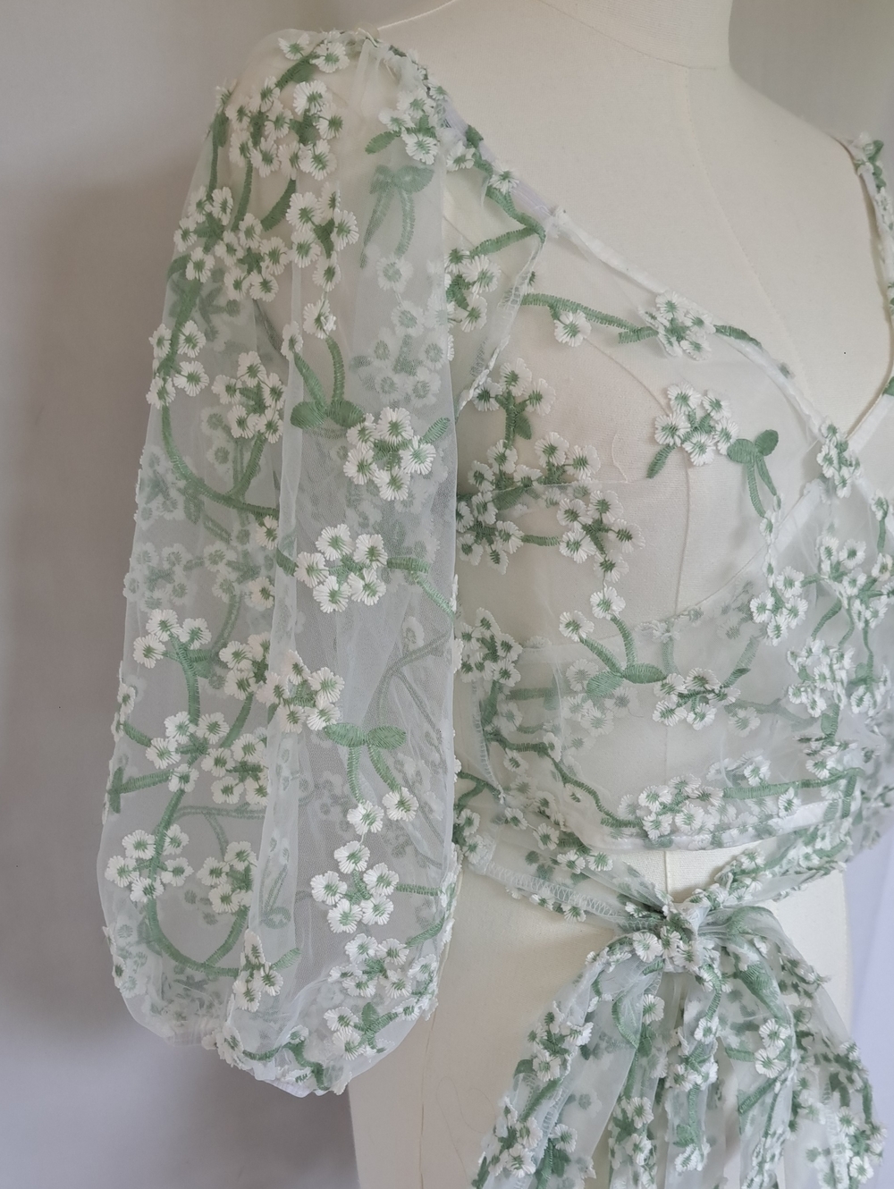 Windsor Sheer Floral Embroidered Wrap Top Fairy Cottage Coquette Garden Party M - Picture 4 of 15